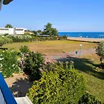 Tropico House Nyaraló