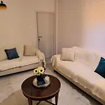 Tropico House Jerakiní